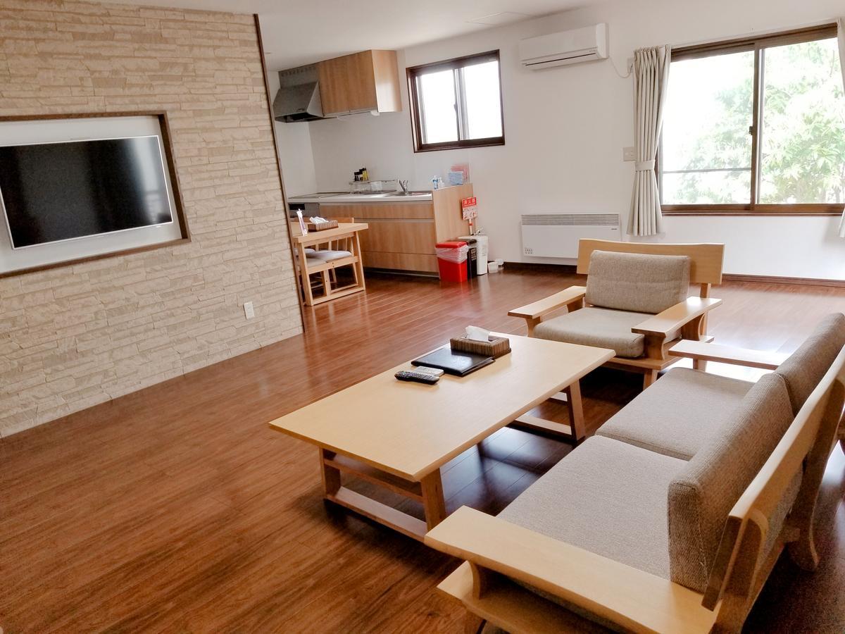 Вілла Kashiwa House Фурано Екстер'єр фото